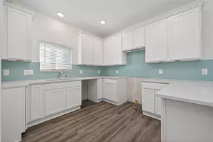 9746 Enclave Ridge Rd, Willis, TX 77318 - Photo 11