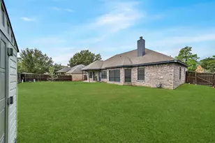 12802 Point Aquarius Blvd, Willis, TX 77318 - Photo 37