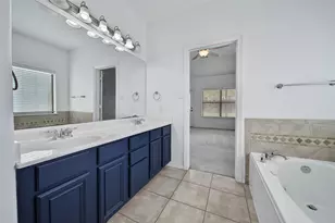 12802 Point Aquarius Blvd, Willis, TX 77318 - Photo 25