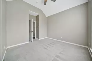 12802 Point Aquarius Blvd, Willis, TX 77318 - Photo 31