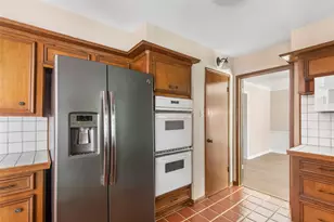 2210 Laurel Hill Dr, Kingwood, TX 77339 - Photo 13