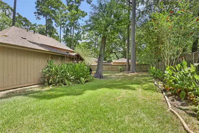 2210 Laurel Hill Drive, Kingwood, TX 77339 - Photo 41