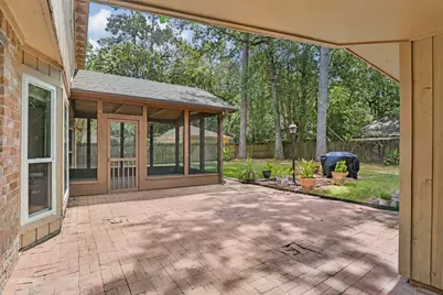 2210 Laurel Hill Drive, Kingwood, TX 77339 - Photo 33