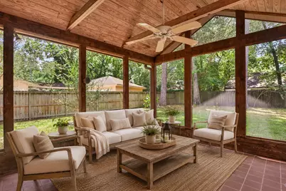 2210 Laurel Hill Drive, Kingwood, TX 77339 - Photo 35