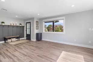 719 Fairfield St, Shoreacres, TX 77571 - Photo 9