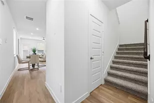 1058 Wheatley Oak Ln, Houston, TX 77091 - Photo 3