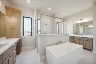 10362 Hunter Creek Ln, Conroe, TX 77304 - Photo 17