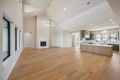 10362 Hunter Creek Lane, Conroe, TX 77304 - Photo 9