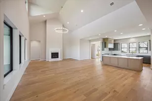 10362 Hunter Creek Ln, Conroe, TX 77304 - Photo 9