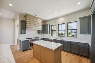 10362 Hunter Creek Ln, Conroe, TX 77304 - Photo 11