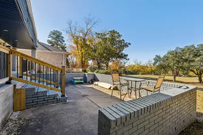 1202 Green Briar Drive, Huntsville, TX 77340 - Photo 35