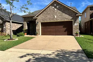 9111 Fuqua Ridge Ln, Houston, TX 77075 - Photo 1