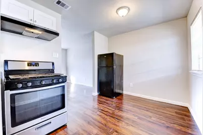 5513 Cavalcade Street, Houston, TX 77026 - Photo 7