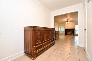 14706 W Bend Dr, Houston, TX 77082 - Photo 7