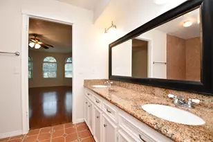 14706 W Bend Dr, Houston, TX 77082 - Photo 39