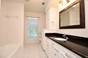 14706 W Bend Dr, Houston, TX 77082 - Photo 33