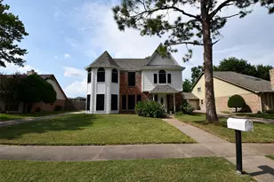 14706 W Bend Dr, Houston, TX 77082 - Photo 3