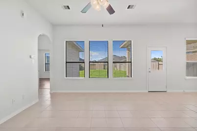 175 Country Crossing Circle, Magnolia, TX 77354 - Photo 9