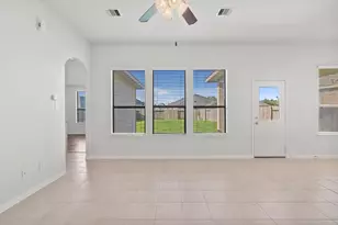 175 Country Crossing Cir, Magnolia, TX 77354 - Photo 9