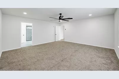 7610 Theisswood Road, Spring, TX 77379 - Photo 21