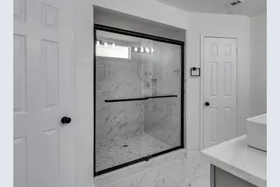 7610 Theisswood Road, Spring, TX 77379 - Photo 23