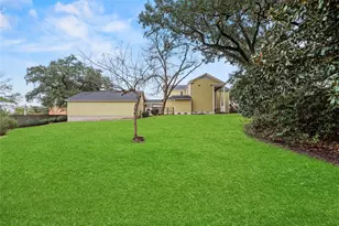 1106 Ave O, Huntsville, TX 77340 - Photo 43