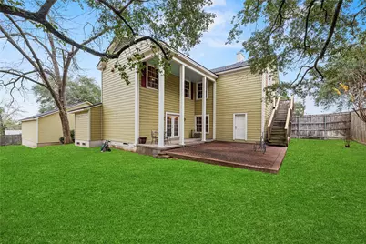 1106 Avenue O, Huntsville, TX 77340 - Photo 5