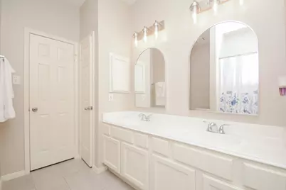 15306 Park Glen Drive, Sugar Land, TX 77498 - Photo 17