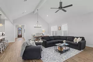 3555 Chantilly Path, Bryan, TX 77808 - Photo 15