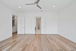 7550 Little Caprese Ln, Houston, TX 77055 - Photo 23