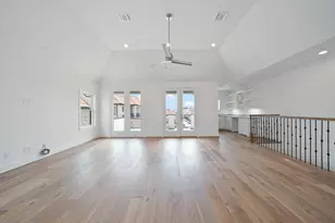 7550 Little Caprese Ln, Houston, TX 77055 - Photo 33