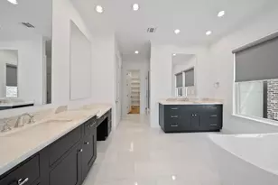 7550 Little Caprese Ln, Houston, TX 77055 - Photo 25