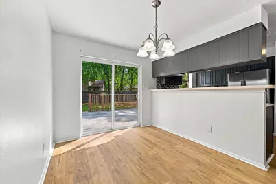 44 S Waxberry Road, The Woodlands, TX 77381 - Photo 11
