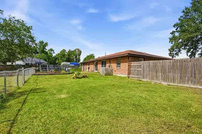 5302 Treaschwig Road, Spring, TX 77373 - Photo 47