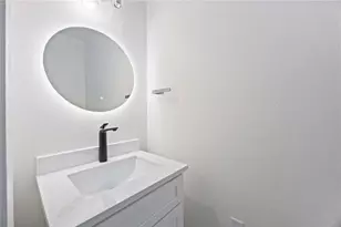 5222 Gold St, Houston, TX 77026 - Photo 11