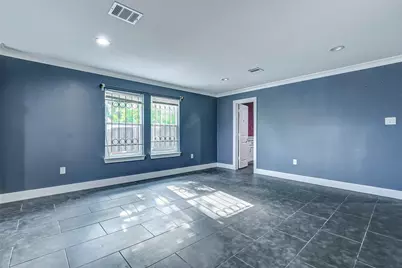 310 Plum Street, La Marque, TX 77568 - Photo 9