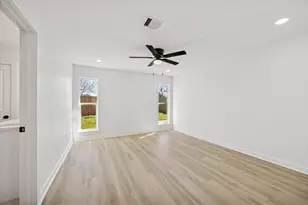 1615 Turtle Creek Dr, Missouri City, TX 77459 - Photo 5