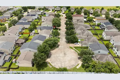 14438 Cannata Drive, Houston, TX 77045 - Photo 19