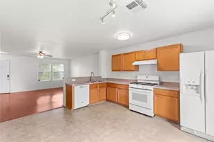 14438 Cannata Dr, Houston, TX 77045 - Photo 9