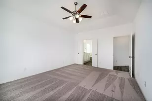 13054 Laura Lake Dr, Willis, TX 77318 - Photo 9