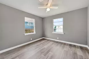 1420 E 34th St, Houston, TX 77022 - Photo 15