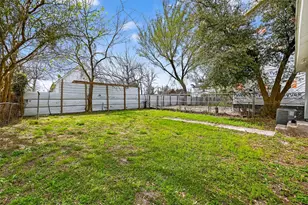 1420 E 34th St, Houston, TX 77022 - Photo 25