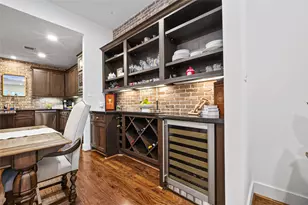 2019 McDuffie St, Houston, TX 77019 - Photo 15