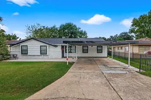 1246 Mitchell Rd, Houston, TX 77037 - Photo 1