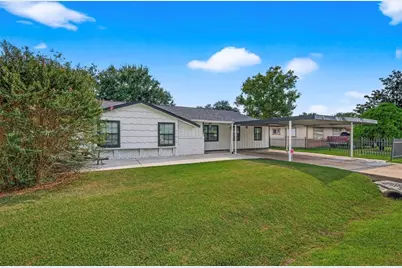 1246 Mitchell Road, Houston, TX 77037 - Photo 3