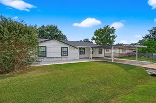 1246 Mitchell Rd, Houston, TX 77037 - Photo 3