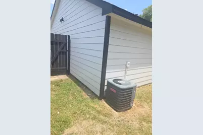 1246 Mitchell Road, Houston, TX 77037 - Photo 37