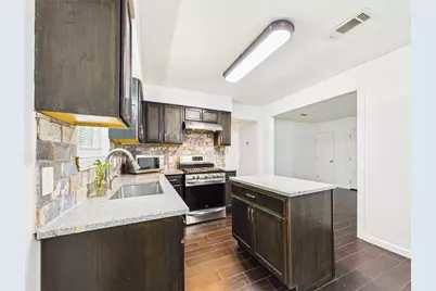 2127 Nell Street, Houston, TX 77034 - Photo 9