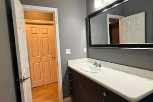 7813 Canal St, Houston, TX 77012 - Photo 11