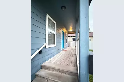 7813 Canal Street, Houston, TX 77012 - Photo 3